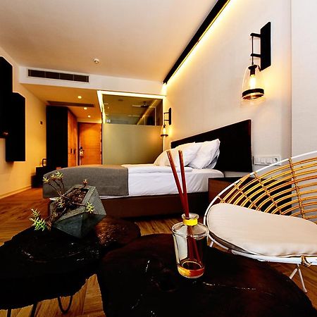Moon Beach Otel Яликовак Экстерьер фото