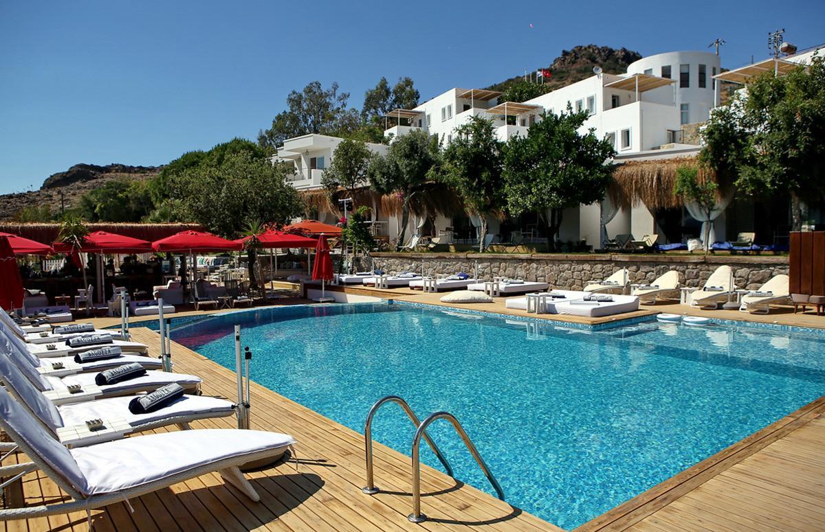 Moon Beach Otel Яликовак Экстерьер фото