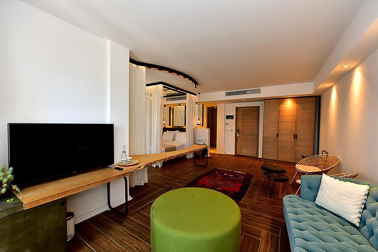 Moon Beach Otel Яликовак Экстерьер фото